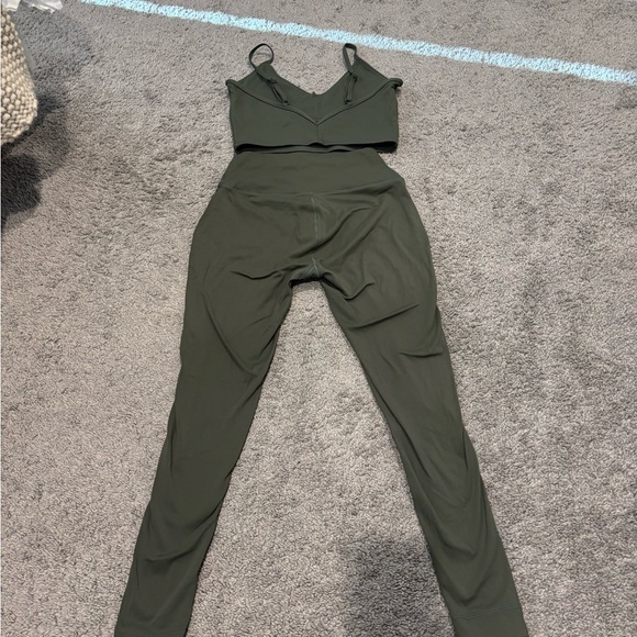 SET Active Set - Picture 9 of 10